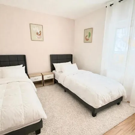 Modernes In Ruhiger Lage In Kreuztal-zentrum