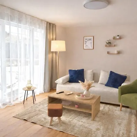 Modernes In Ruhiger Lage In Kreuztal-zentrum * Kreuztal